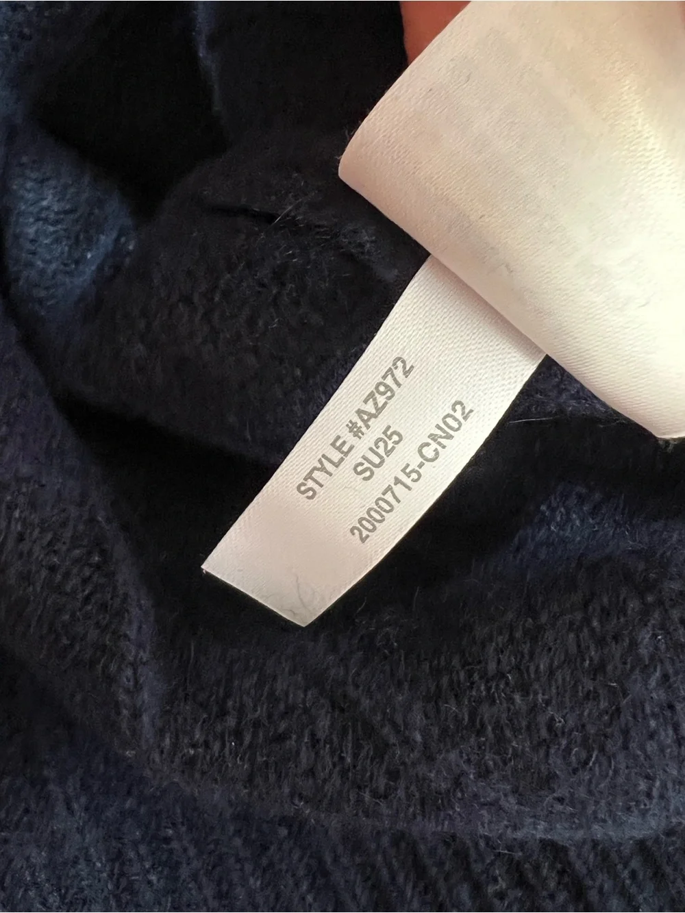 J. Crew Cashmere cable-knit sweater in Navy Blue Size Medium NWT